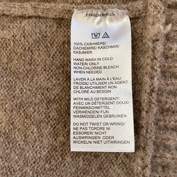 SAKS FIFTH AVENUE CARDIGAN - Picture 3 of 8